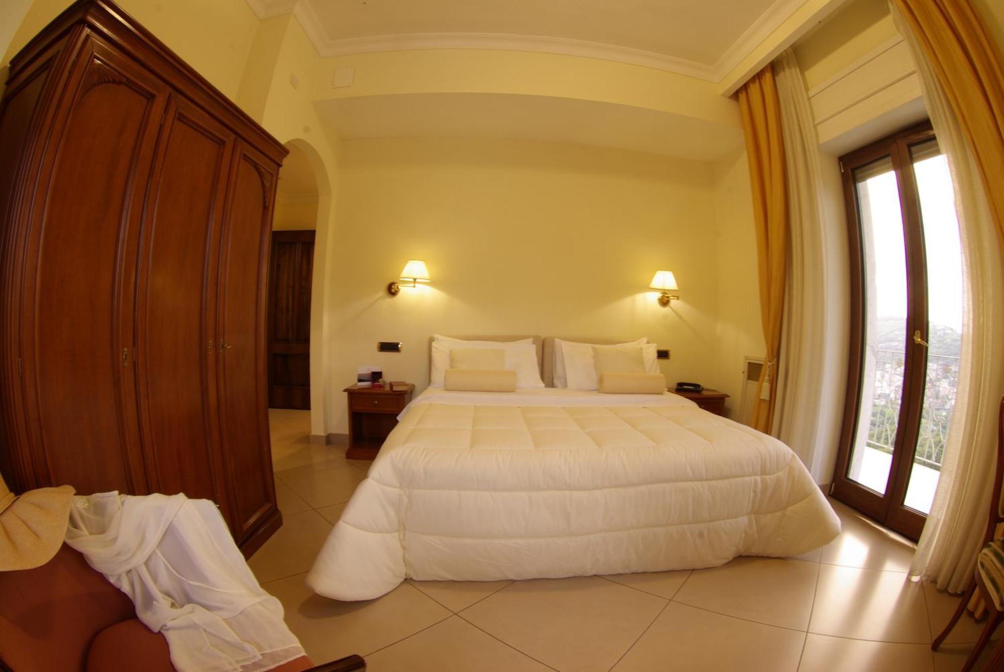 Resort Sant'Angelo&SPA Pimonte Exterior foto